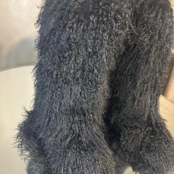 Black Real Fur Knee High Boots - Picture 3 of 6